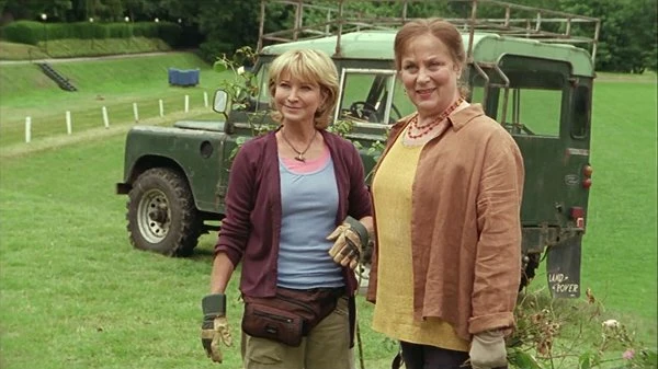 land rover rosemary and thyme