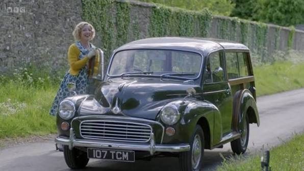 Father brown morris minir Travveler
